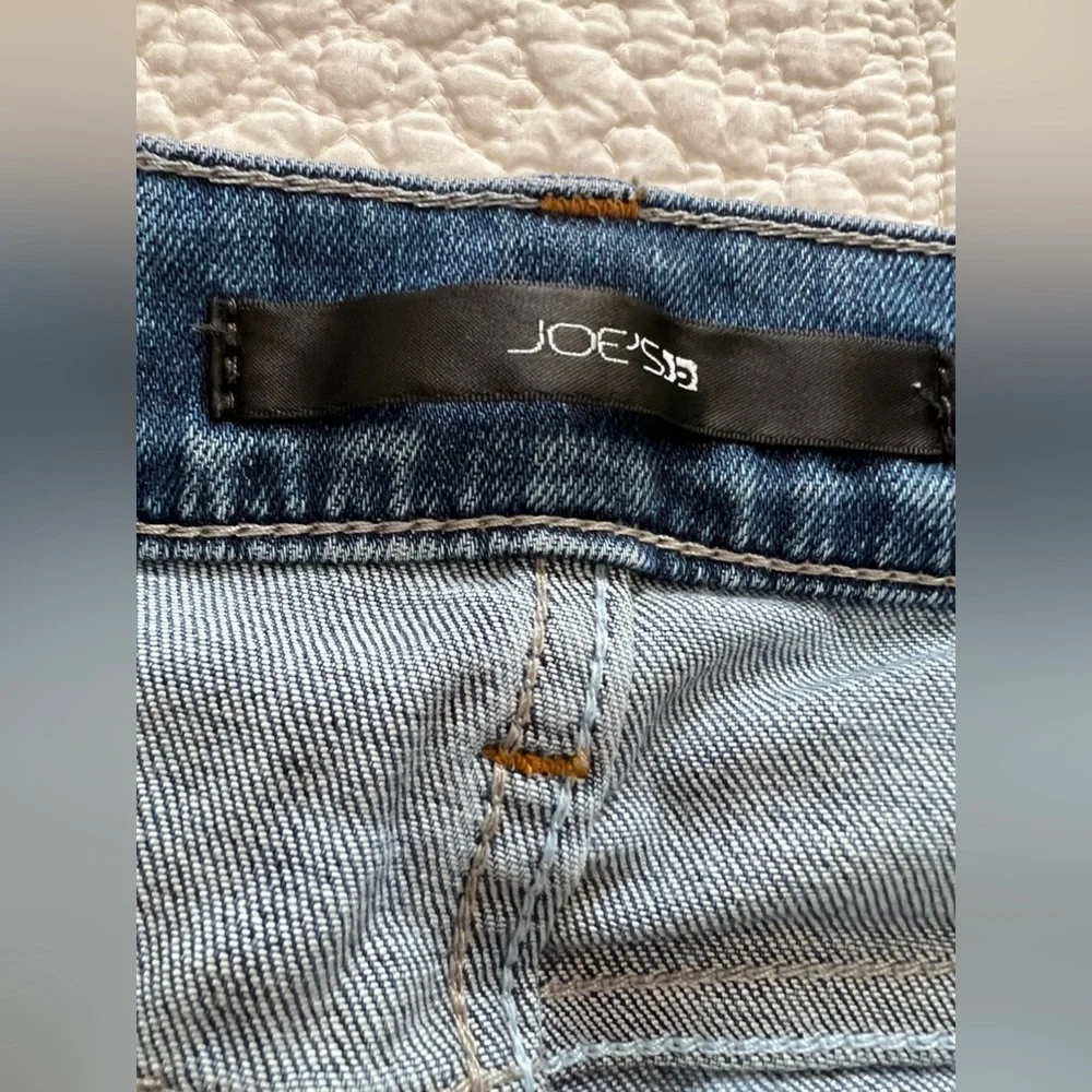 JOE’s Jeans. Size 28 Provocateur jeans. Boot cut. Slightly frayed hems. - Picture 6 of 12
